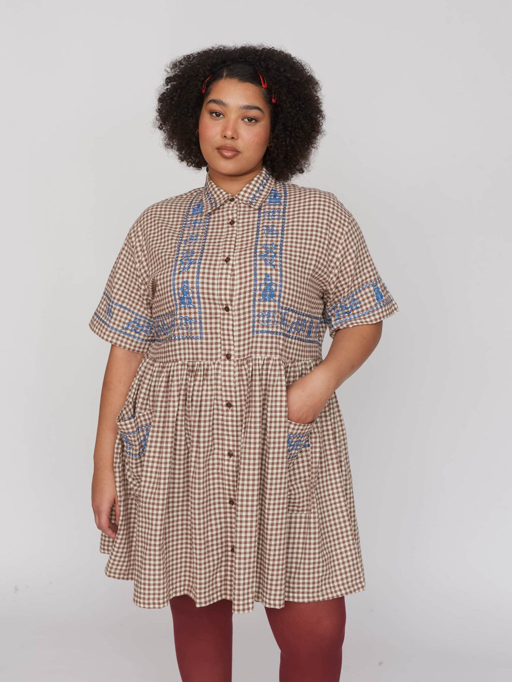 model:Zaynab wears size 18 and is 5’8”, collection-curve