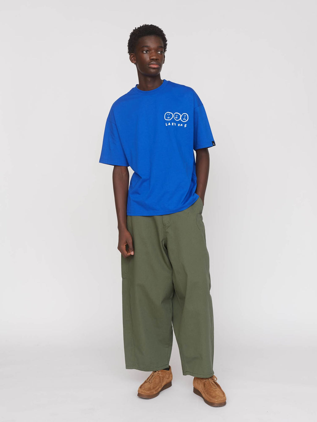 model:Elhadj wears size L and is 6’1”